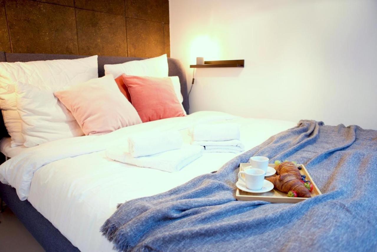 P&O Serviced Apartments Kinowa Warszawa Eksteriør bilde